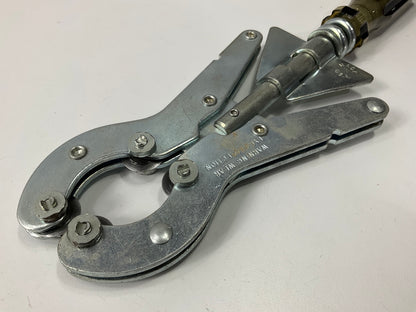 USED Tool # 8 - Lisle 31500 Muffler Exhaust Cutter Tool 1-3/8''-2-1/2'' Pipe, USA