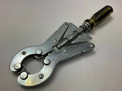 USED Tool #9 - Lisle 31500 Muffler Exhaust Cutter Tool 1-3/8''-2-1/2'' Pipe