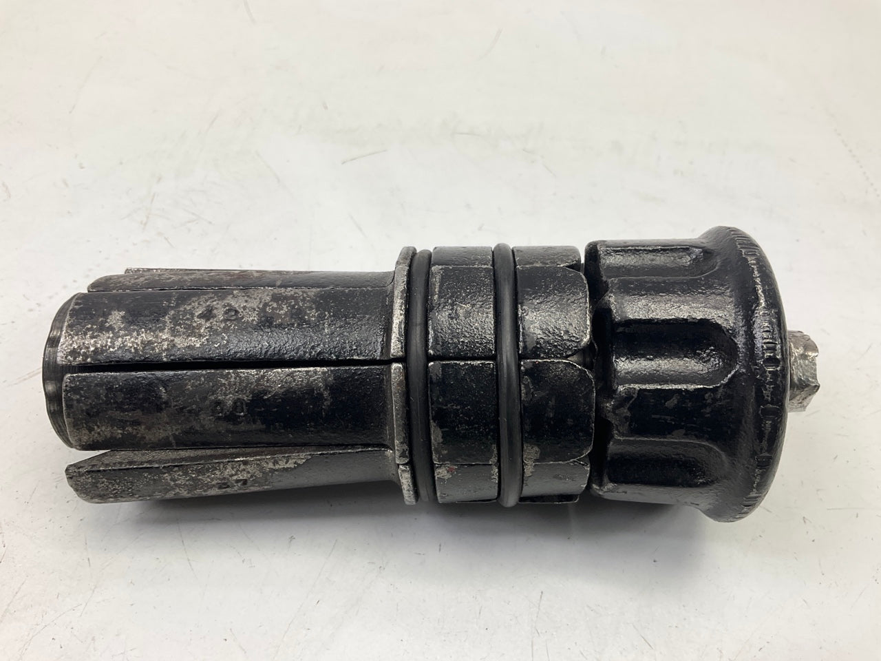 USED #1 - LISLE 32500 Exhaust Pipe Expander Tool - 1-5/8'' To 2-7/16''