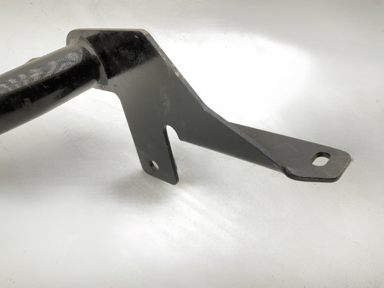 NO HARDWARE - 33041 Class III Trailer Hitch For 1998-02 Passport, 1998-04 Rodeo