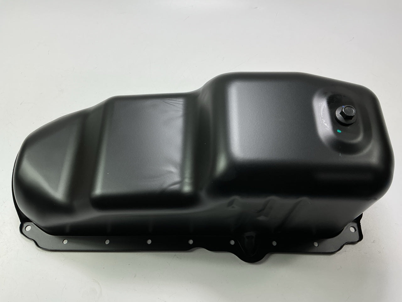 NEW - UNBOXED 3310135 Engine Oil Pan For Mercruiser, OMC, Yamaha - 5.7L Marine