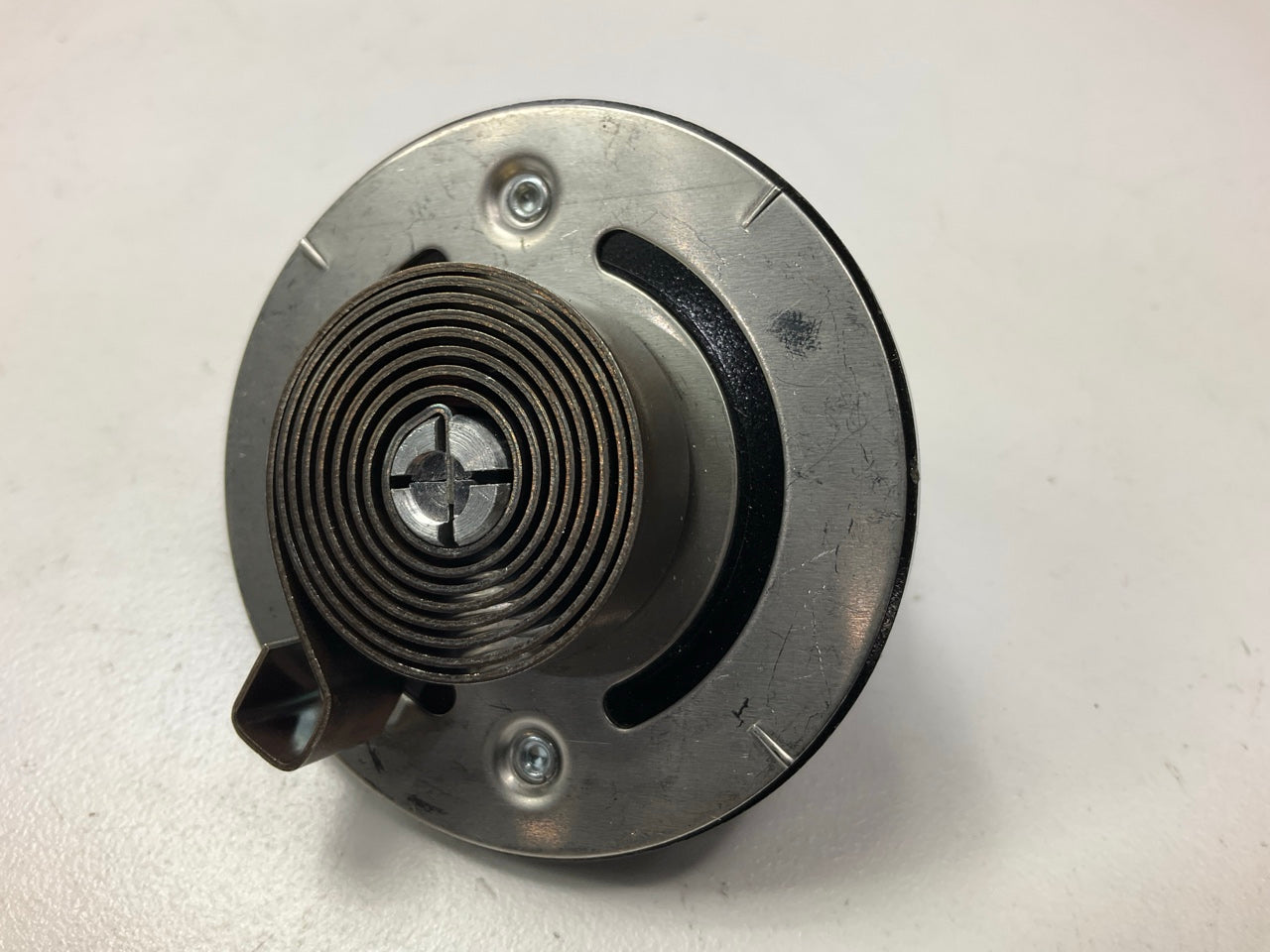 NEW UNBOXED  332 Carburetor Choke Thermostat TH332 / CV332