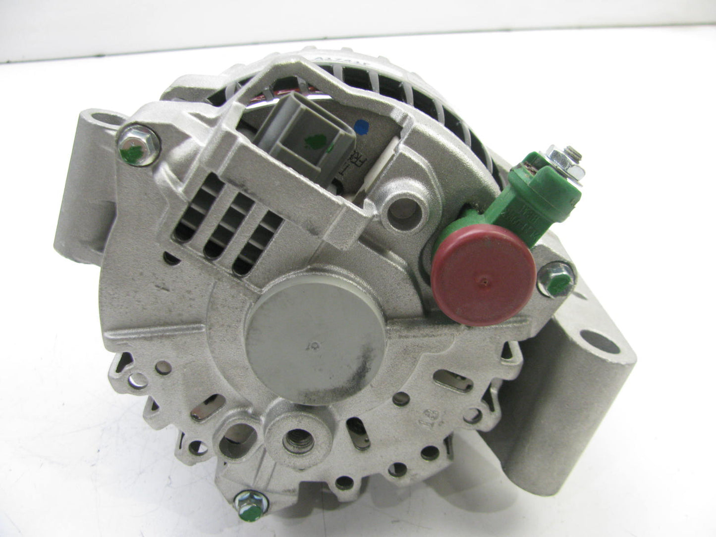 REMAN - OUT OF BOX 334-2497  Alternator  For 1999-2003 Ford Windstar