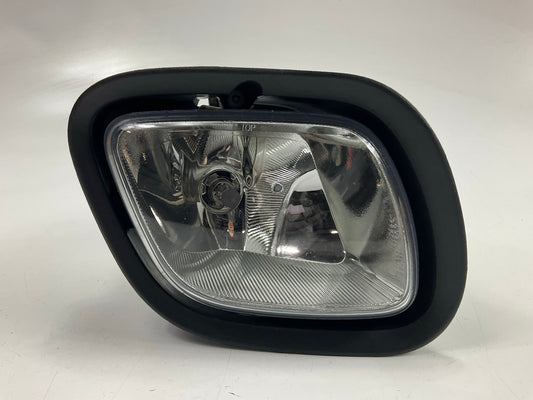 Unboxed Depo 33G-2001R-AS Right Fog Light Lamp For 08-17 Freightliner Cascadia