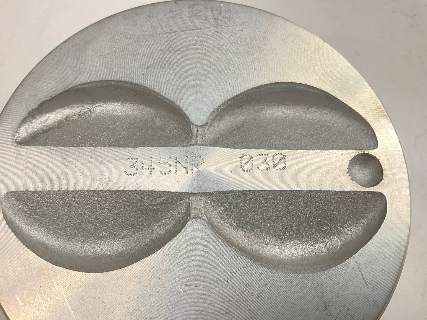 NEW UNBOXED 345NP-030 Hypereutectic Flat-Top Piston 0.030''  82-90 Chevy 350 SBC