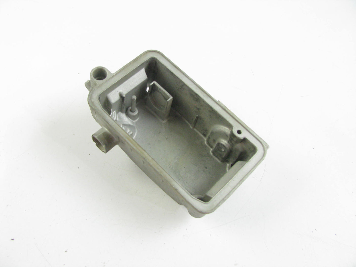 NEW - OUT OF BOX Holley 34R-6666-B Carburetor Float Bowl