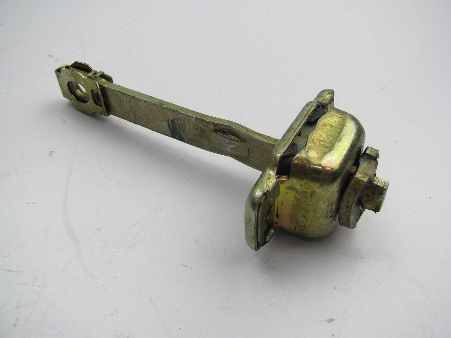 NEW OUT OF BOX OEM VW 357837249 Door Hinge Check Arm Rod Strap Arm 90-97 Passat