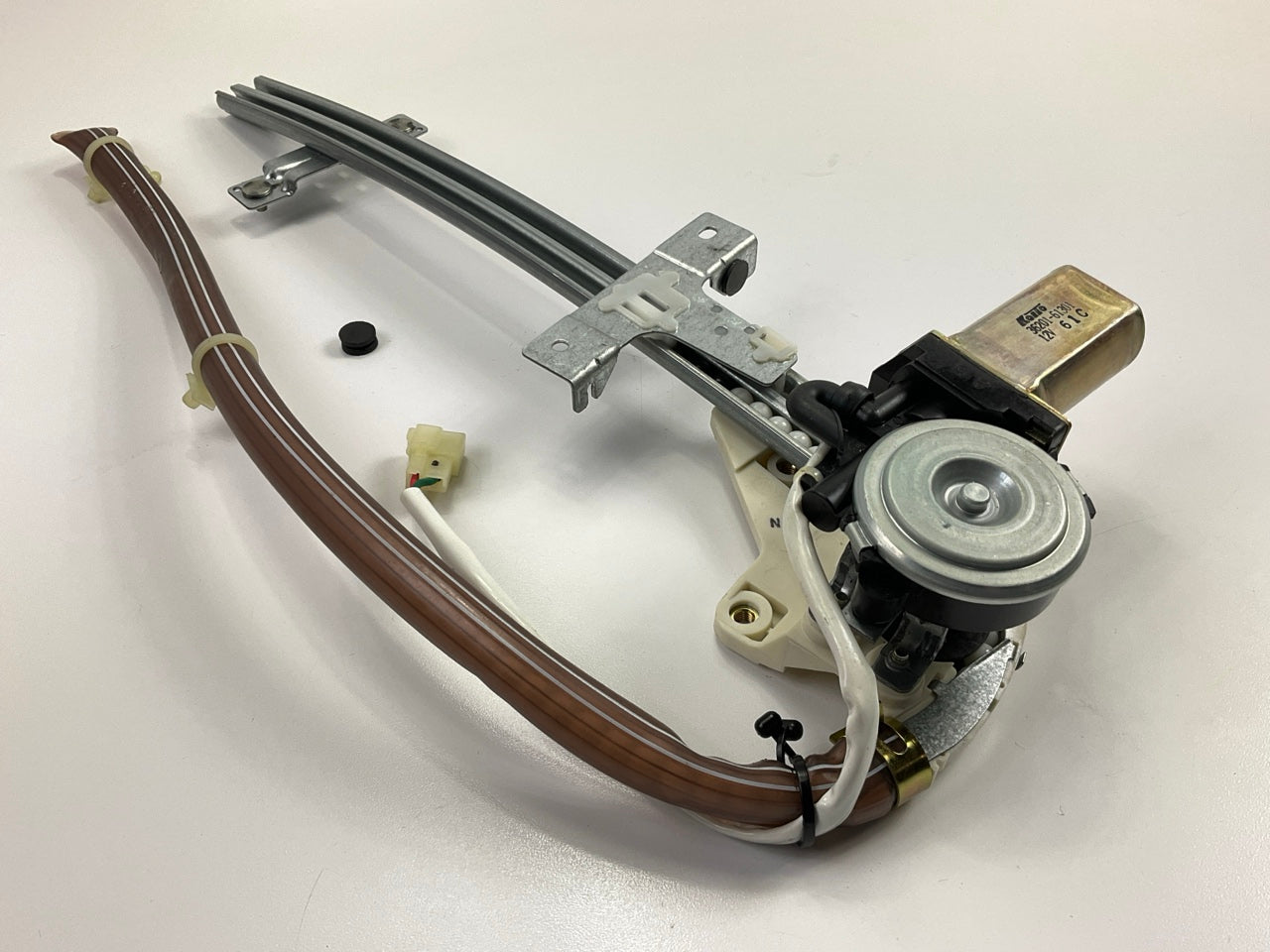 NEW UNBOXED 36201-61301 Power Window Motor & Regulator - Front Left