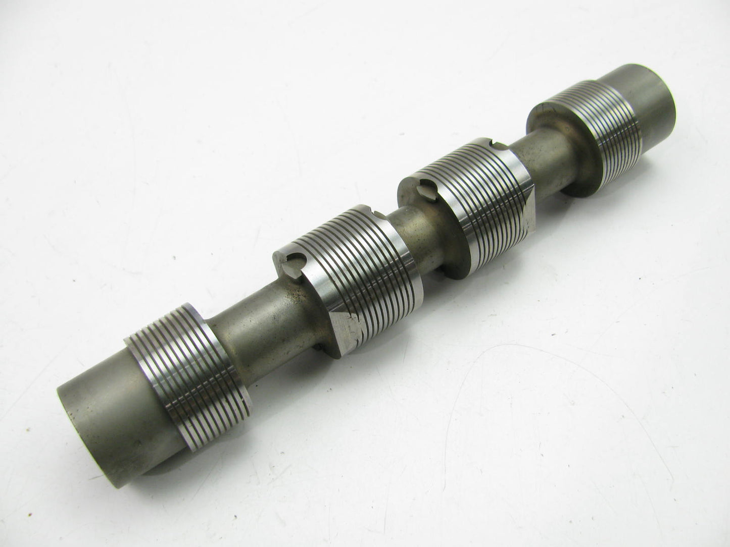 EATON Vickers 363501 Type 33 Controlled Valve / Spool