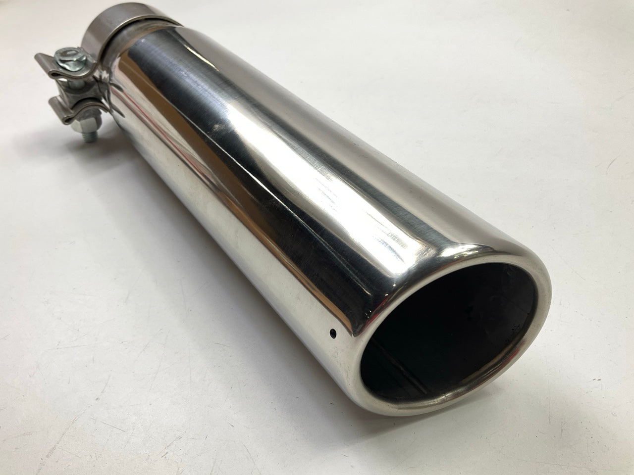 NEW UNBOXED Dynomax 36486 Slant Exhaust Tip - Polished, Stainless Steel 2.5'' In.