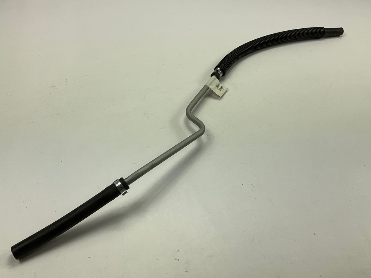 NEW UNBOXED 365401 Power Steering Return Line Hose (Cooler To Reservoir)