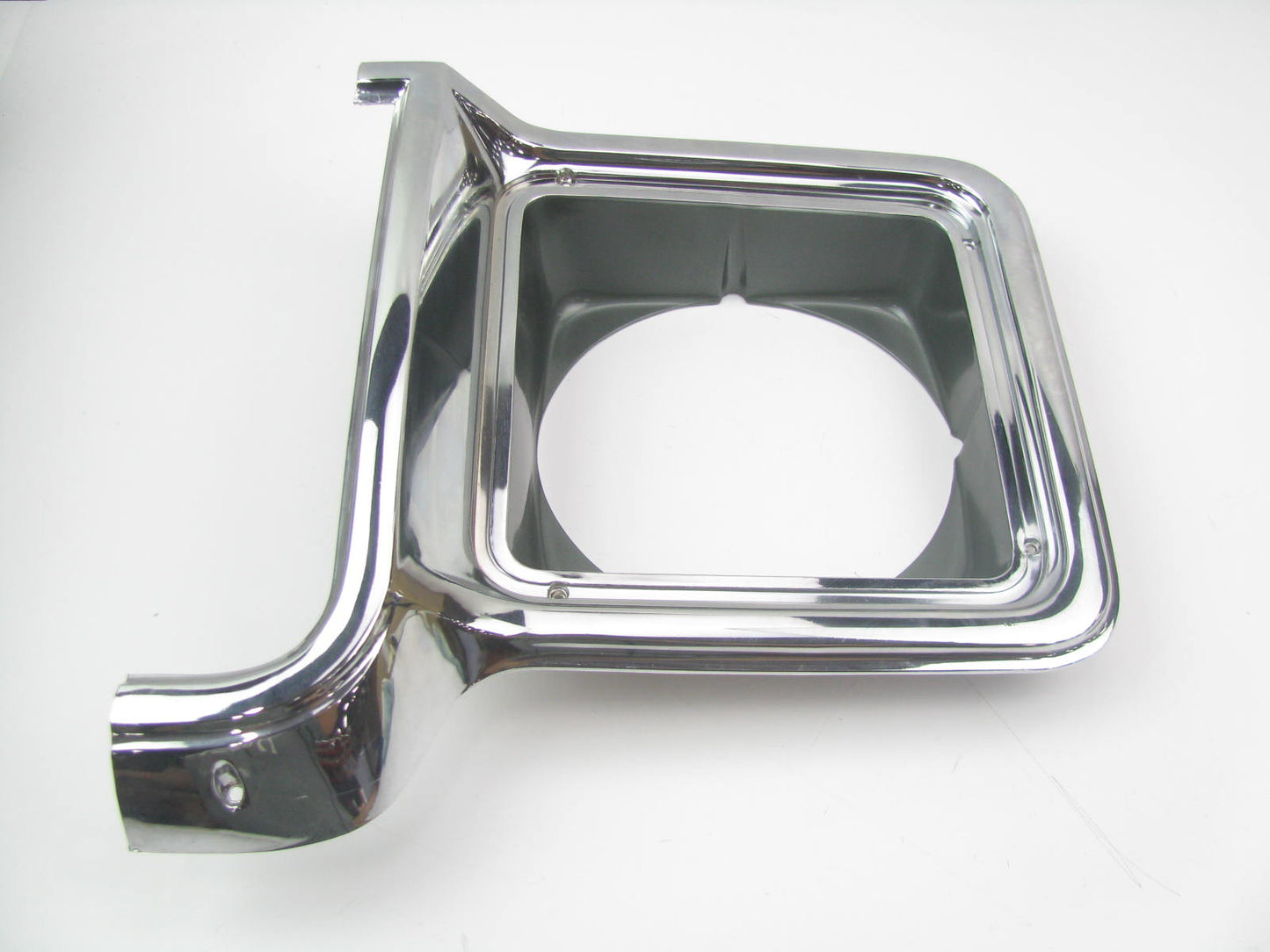 NEW OUT OF BOX - 376627 Left Drivers Side Headlight Trim Bezel Moulding