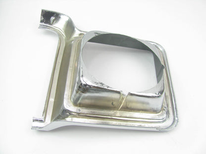 NEW OUT OF BOX - 376627 Left Drivers Side Headlight Trim Bezel Moulding