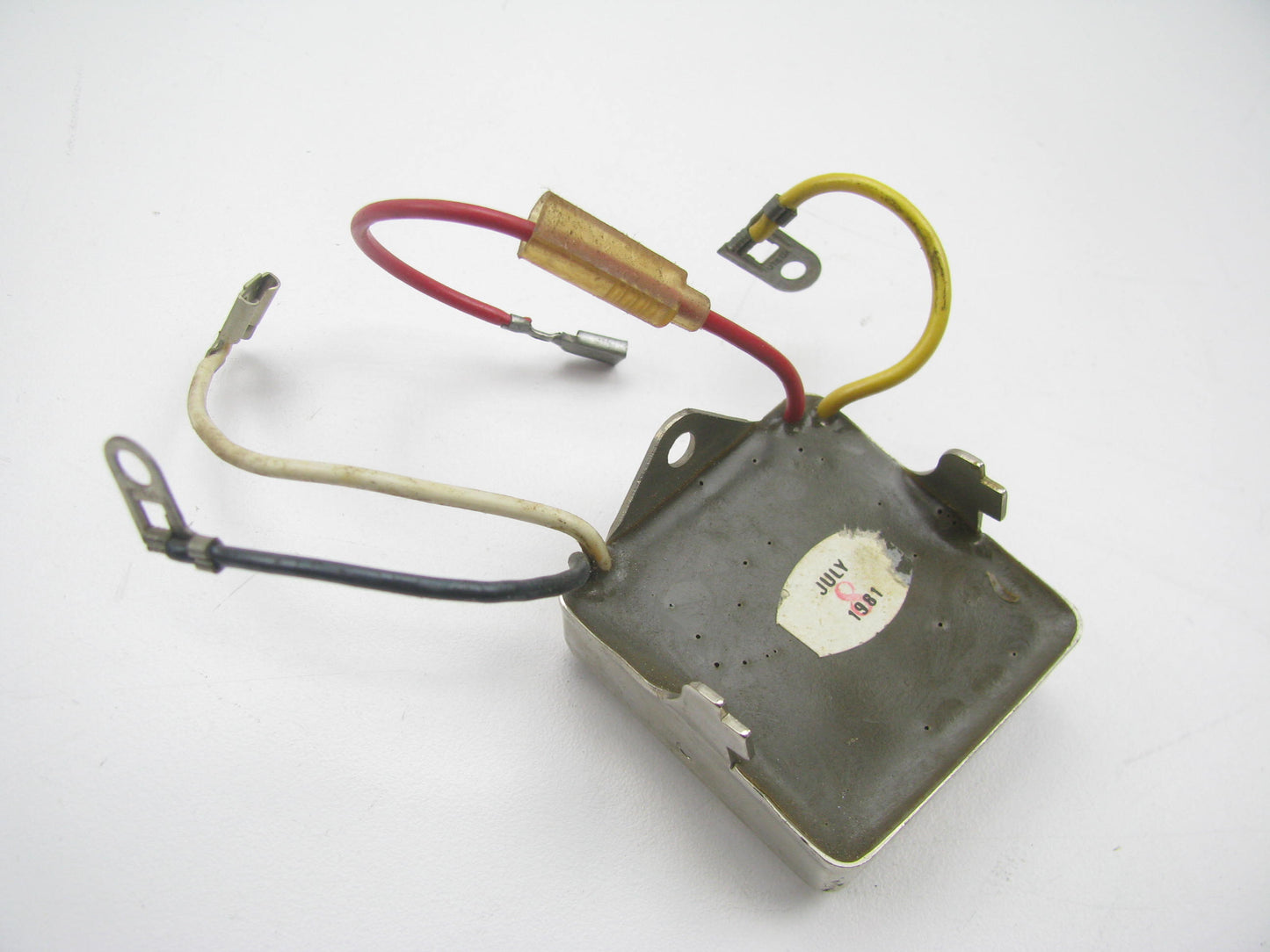 NEW - OUT OF BOX 37670 Voltage Regulator 1975-1978 MG MGB 18ACR 43 Amp