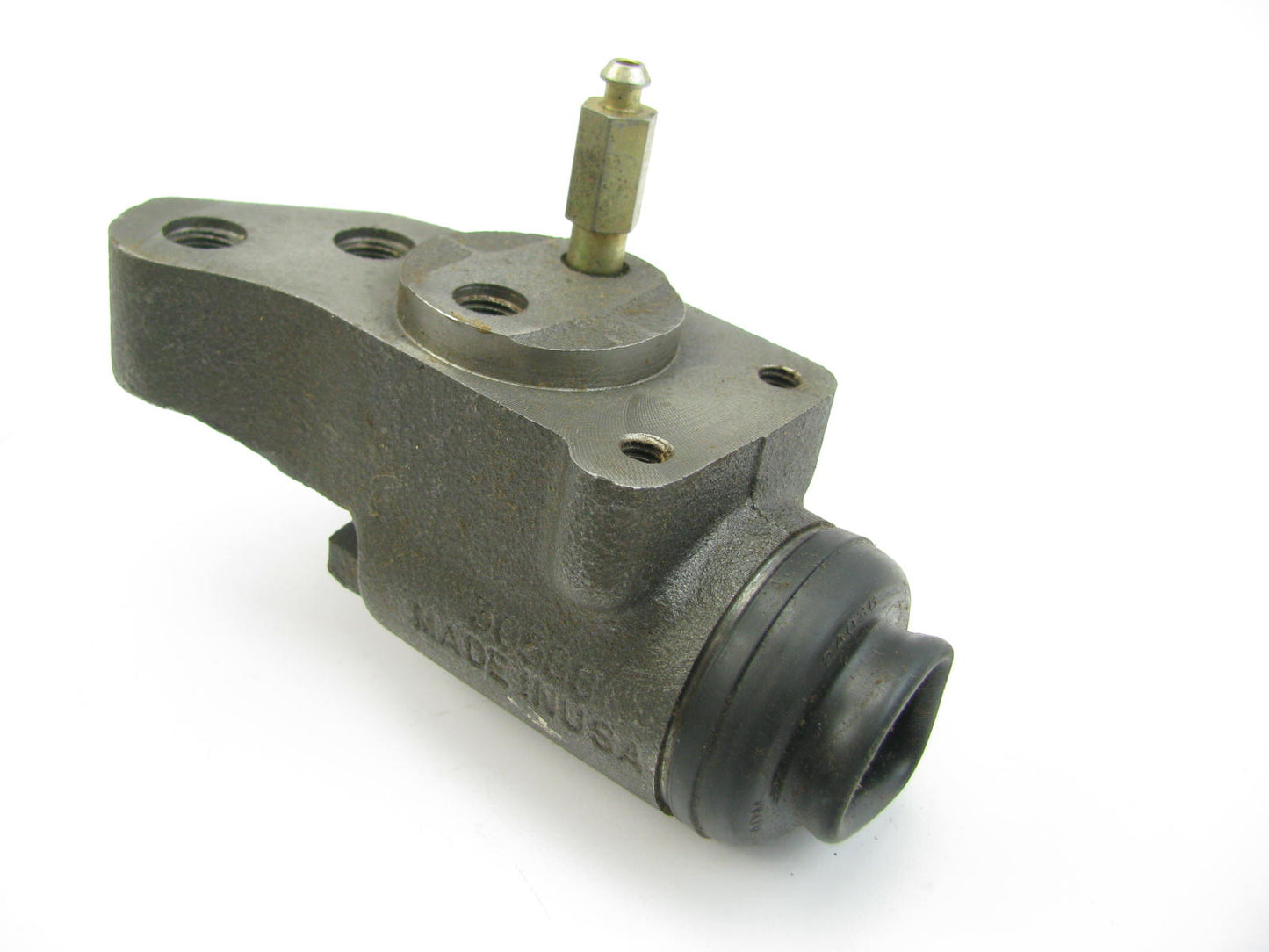 NEW - Out Of Box 37671 Drum Brake Wheel Cylinder - Front Left Lower