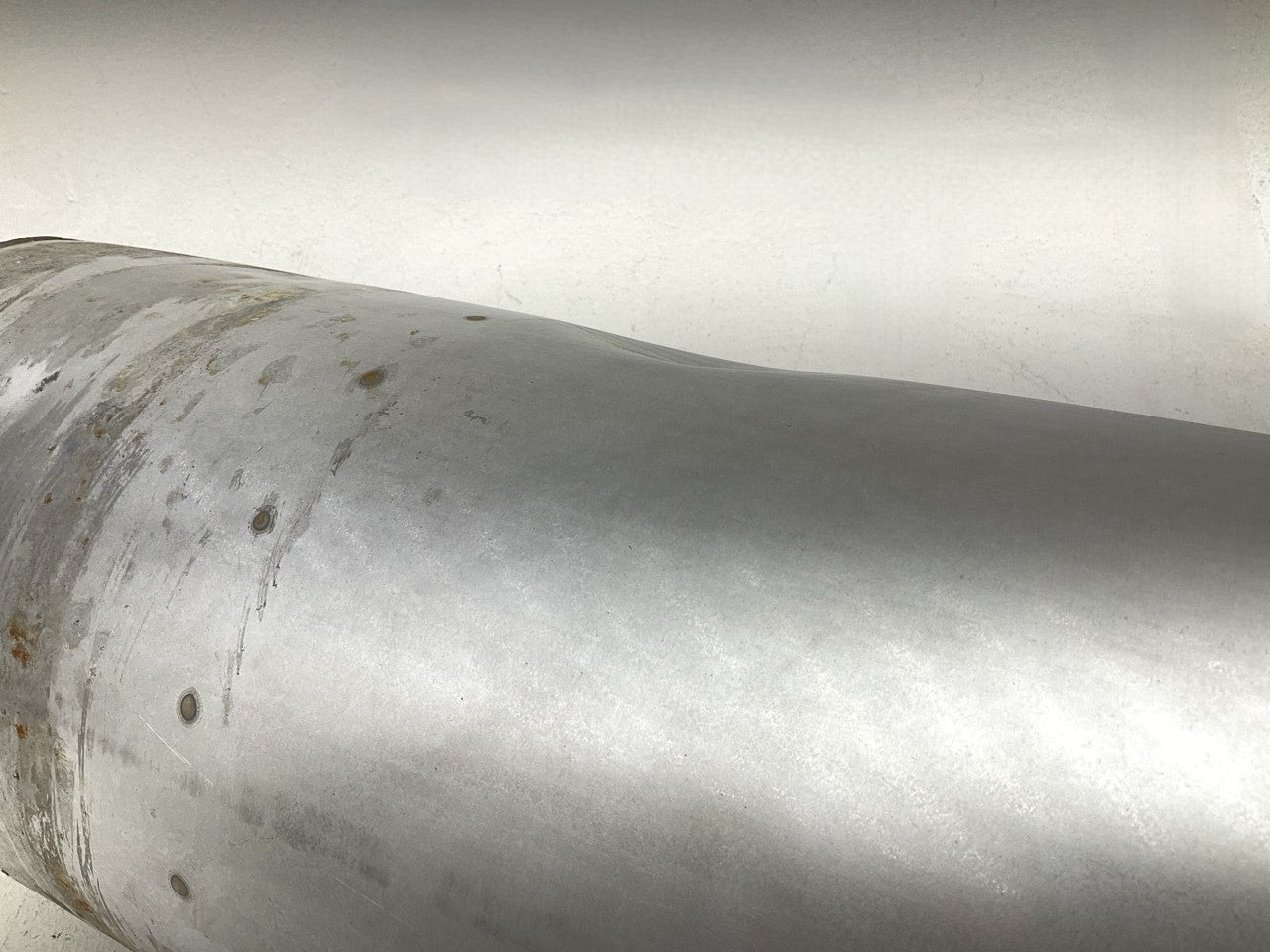 COSMETIC DAMAGE - Replacement 3873 Resonator Muffler For Peterbilt 387 61.5'' OAL