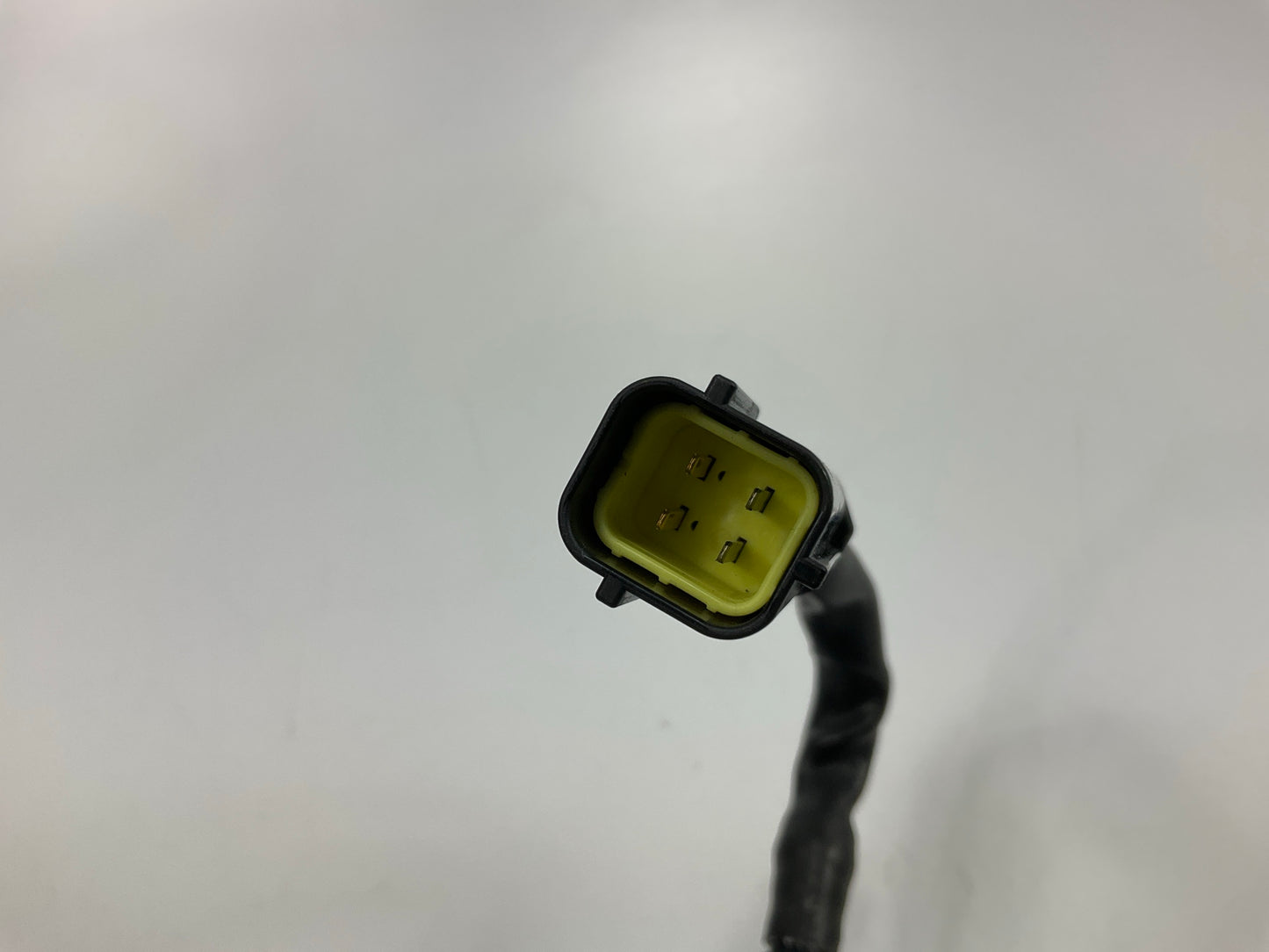 NEW - OEM OUT OF BOX Upstream Oxygen O2 Sensor For Hyundai 3921023500