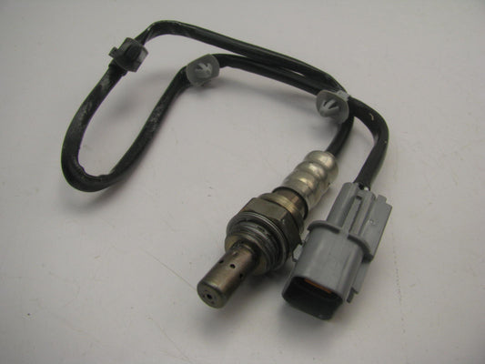 NEW UNBOXED OEM 3921037523 Right Oxygen O2 Sensor For 2005-10 Kia Sportage 2.7L