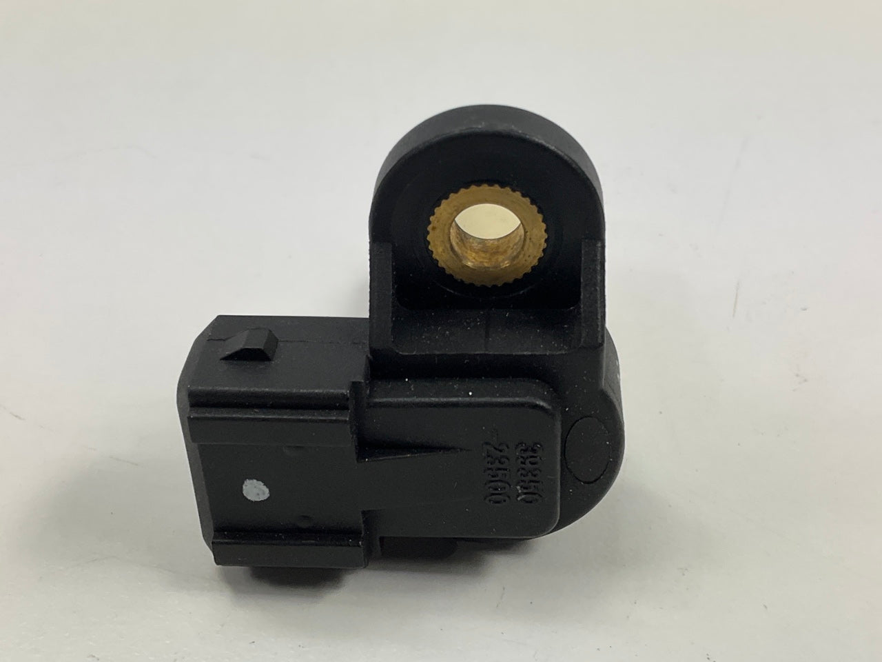 NEW  UNBOXED 39350-23500 Camshaft Position Sensor For 01-04 Hyundai Tiburon 2.0L