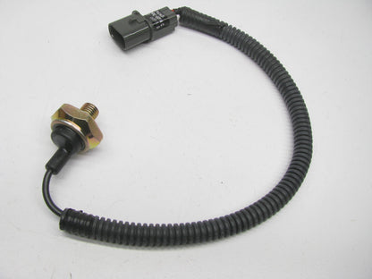 NEW - OUT OF BOX Ignition Knock Detonation Sensor OEM For Hyundai 39510-38020