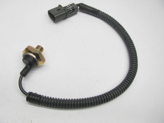 NEW - OUT OF BOX Ignition Knock Detonation Sensor OEM For Hyundai 39510-38020