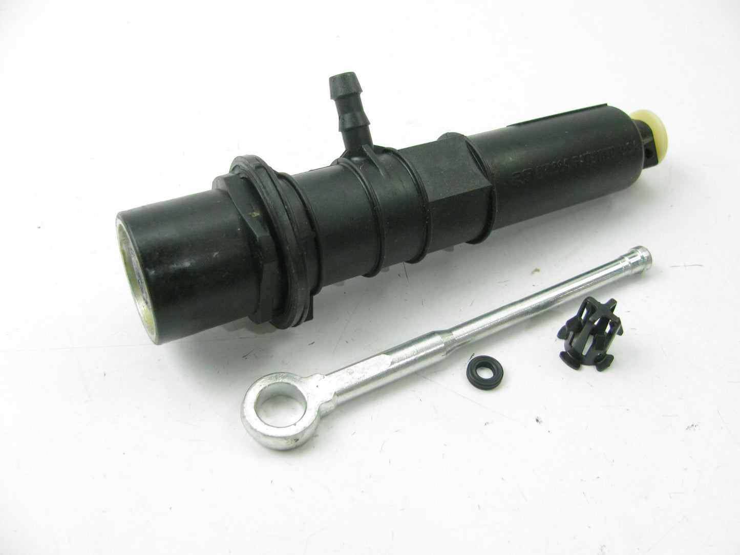NEW - UNBOXED 39837 Clutch Master Cylinder For 1989-1997 Thunderbird & Cougar