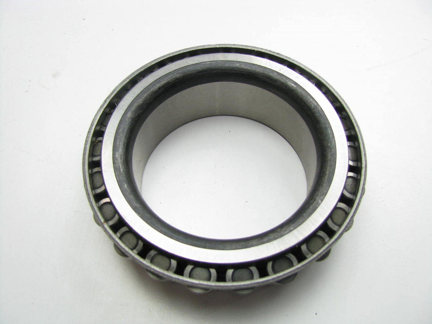 NEW - OUT OF BOX - Timken 3992 Rear Inner Wheel Bearing