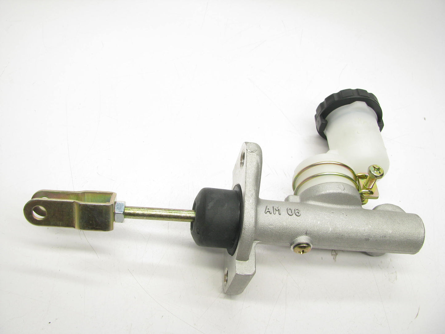 NEW UNBOXED Clutch Master Cylinder 39933 For 1993-1997 Nissan Altima
