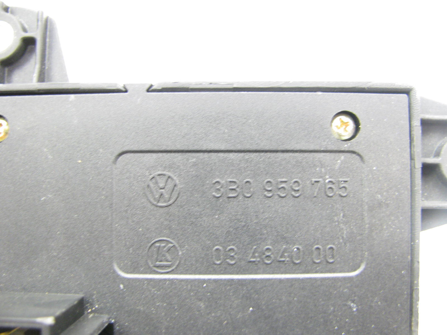 NEW - OUT OF BOX - OEM VW 3B0-959-765 Left Seat Adjust Switch 1998-2005 Passat