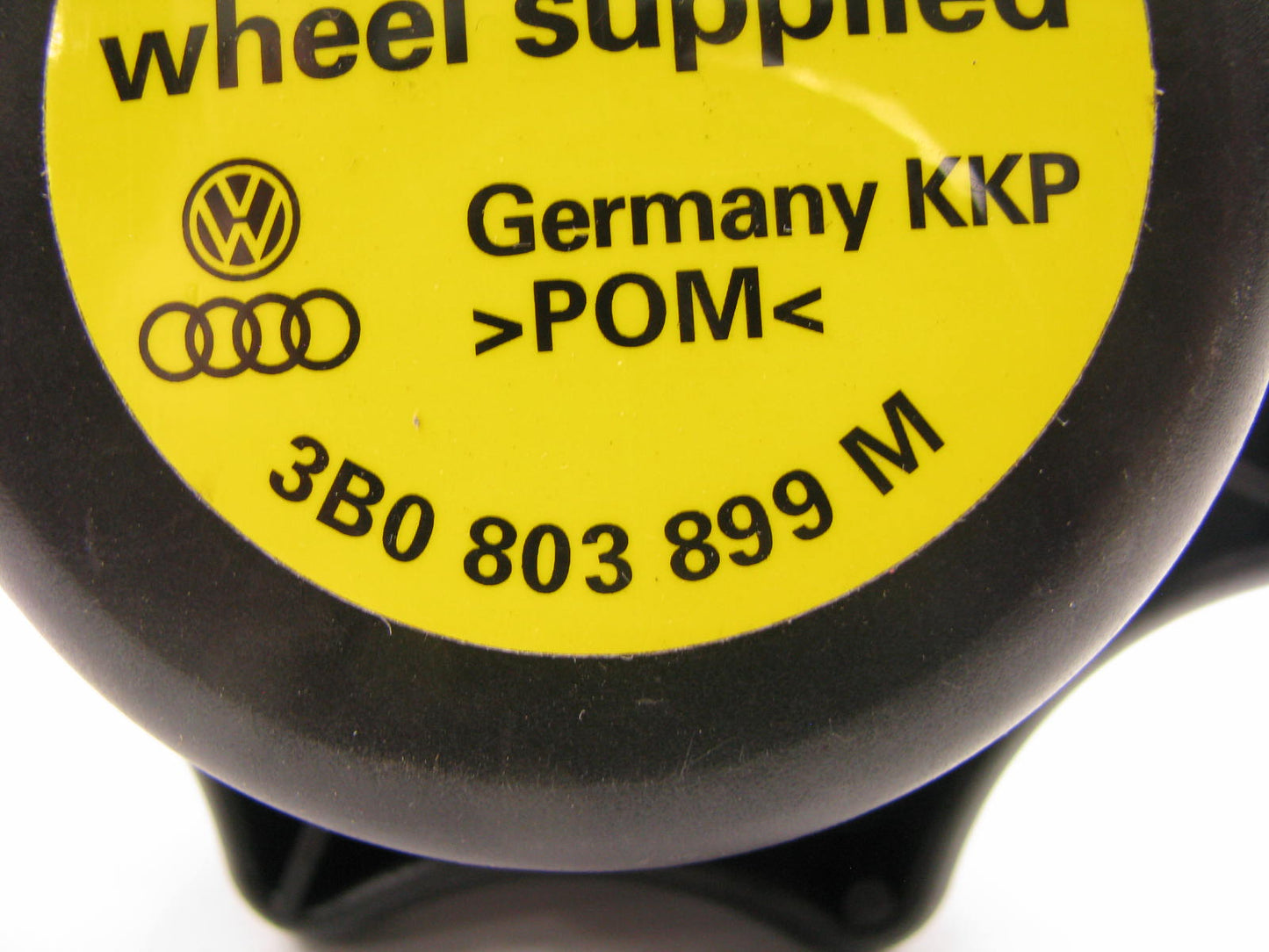 NEW - UNBOXED OEM Spare Tire Hold Down Wing Nut For 2001-05 VW Passat 3B0803899M