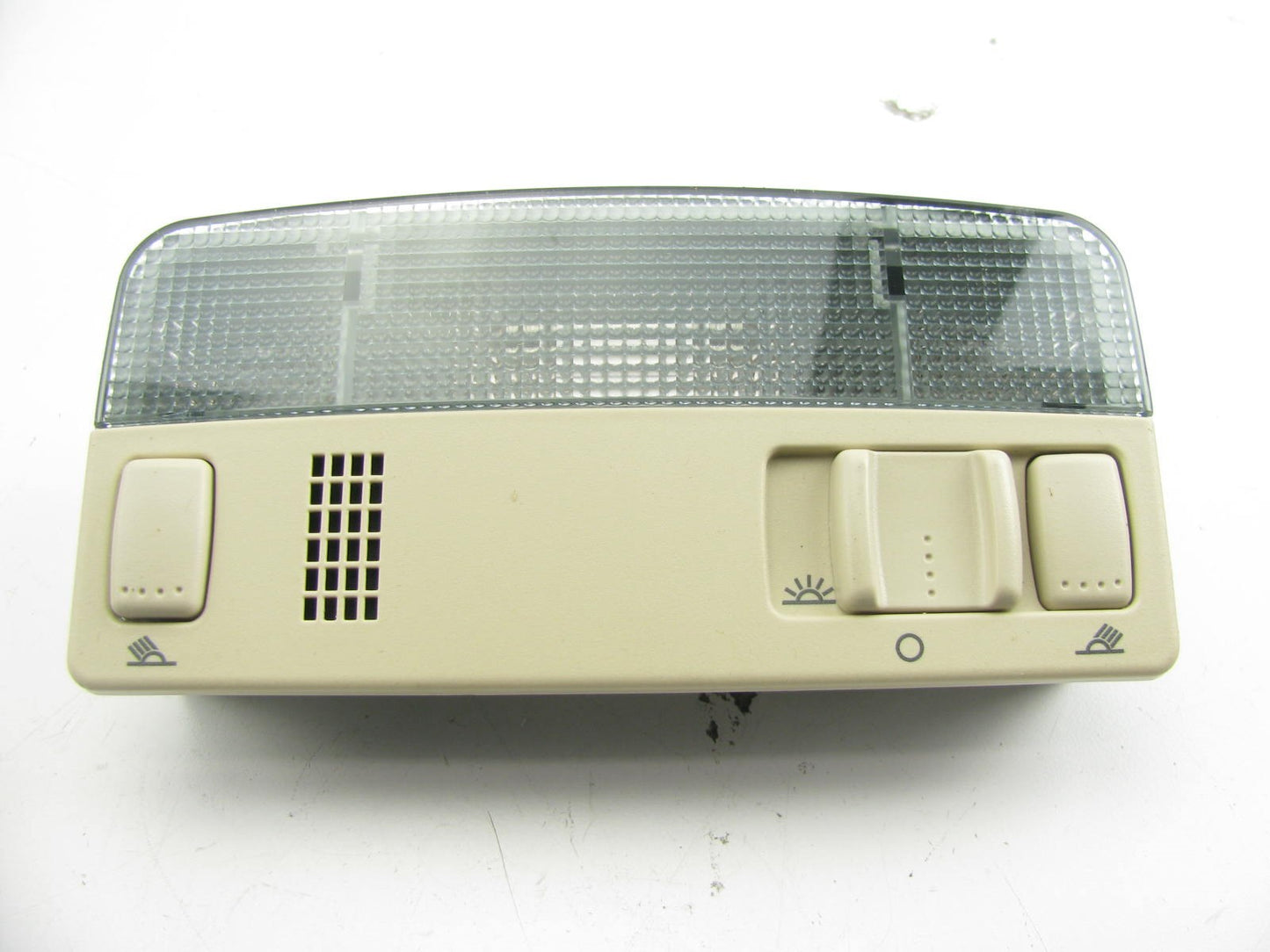 NEW - UNBOXED Dome Reading Light Lamp Beige OEM For Volkswagon 3B0947105C