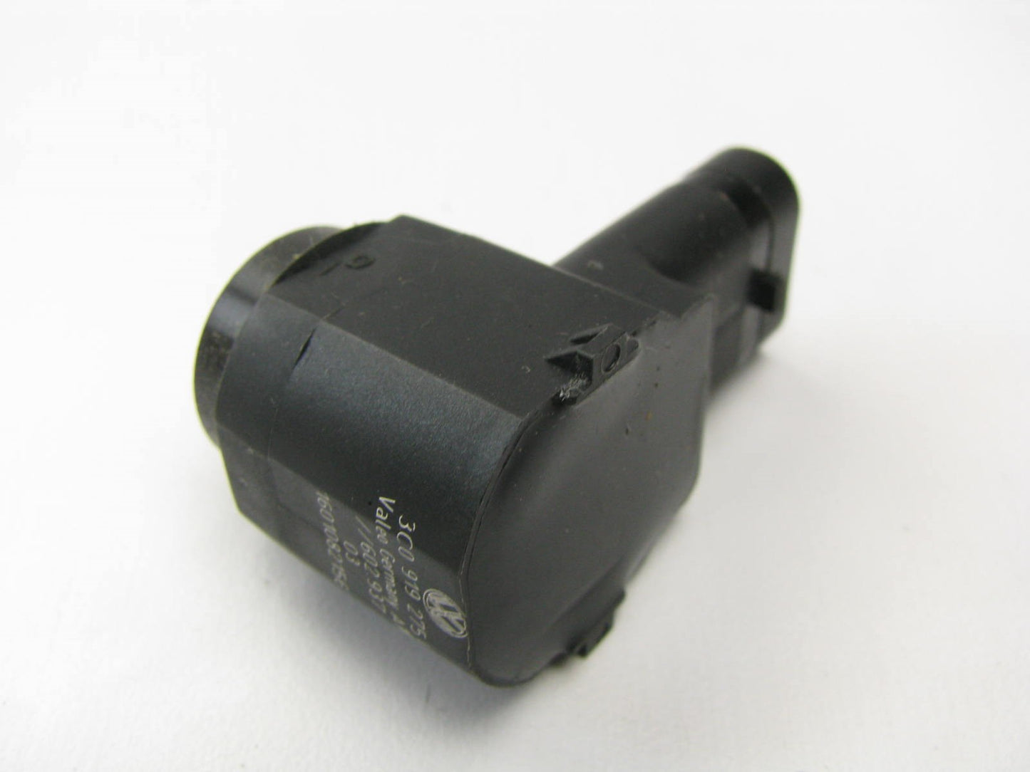 NEW - OUT OF BOX - Valeo 3C0919275L PDC Parking Sensor