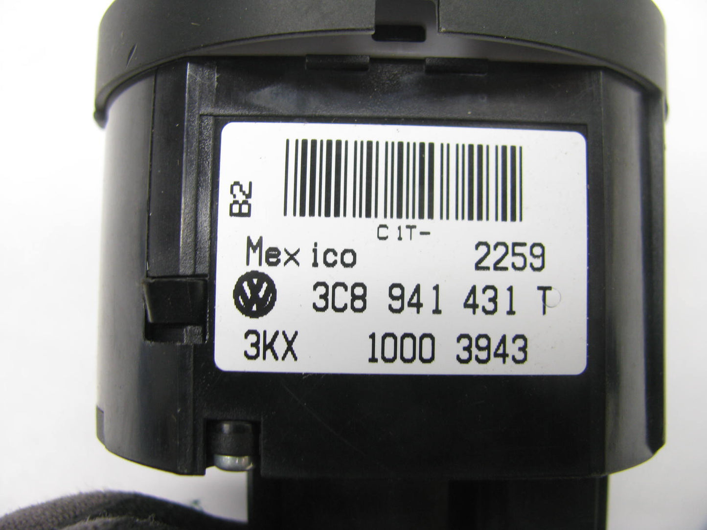 NEW - OUT OF BOX - OEM VW 3C8941431T Headlamp Headlight Switch