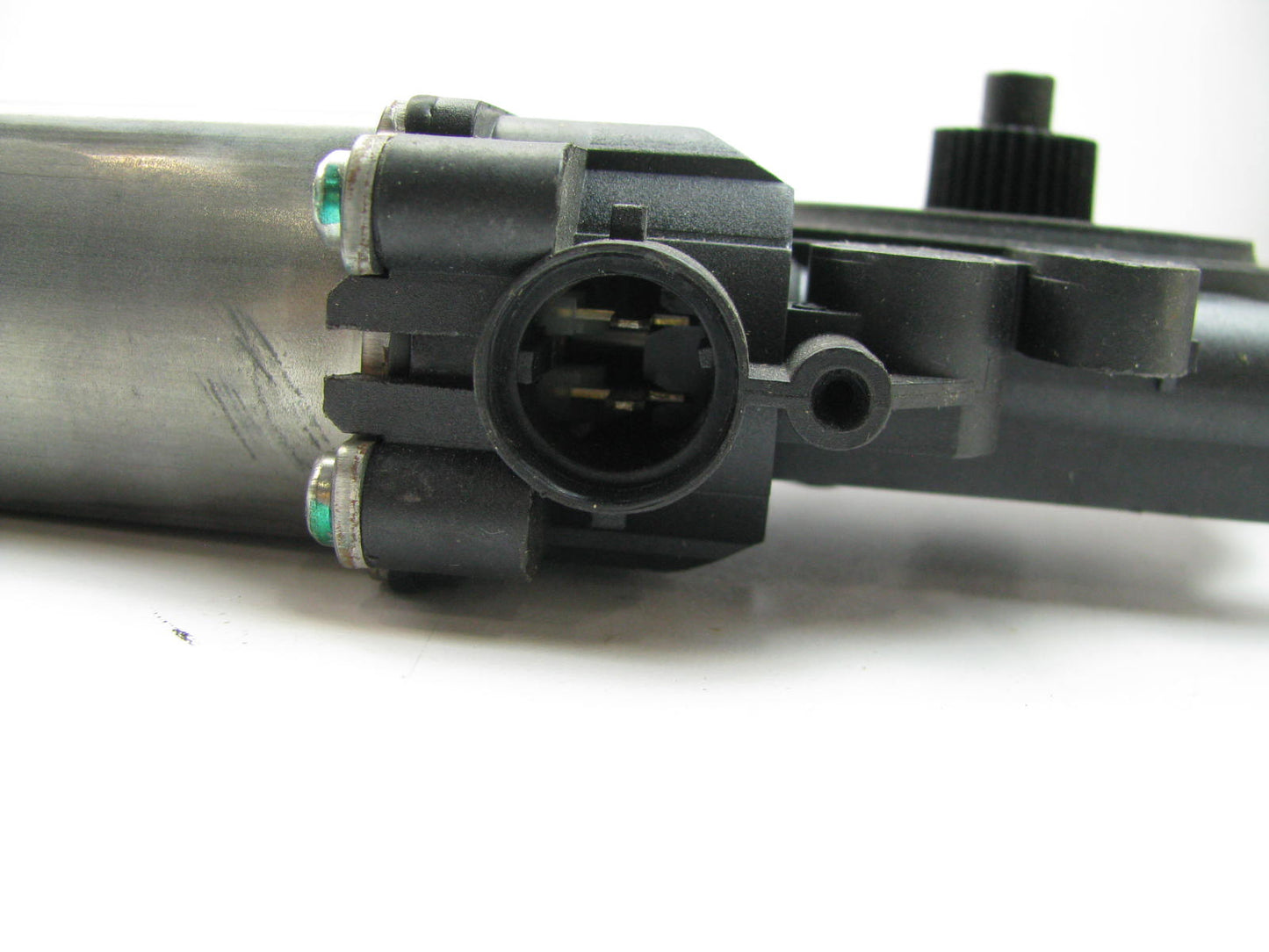 NEW - Out Of Box 400899 Rear Left Power Window Motor For 2005-10 Hyundai Sonata