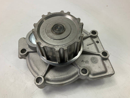 NEW - OUT OF BOX 41128 Engine Water Pump For 1995-1998 Volvo 2.9L-L6