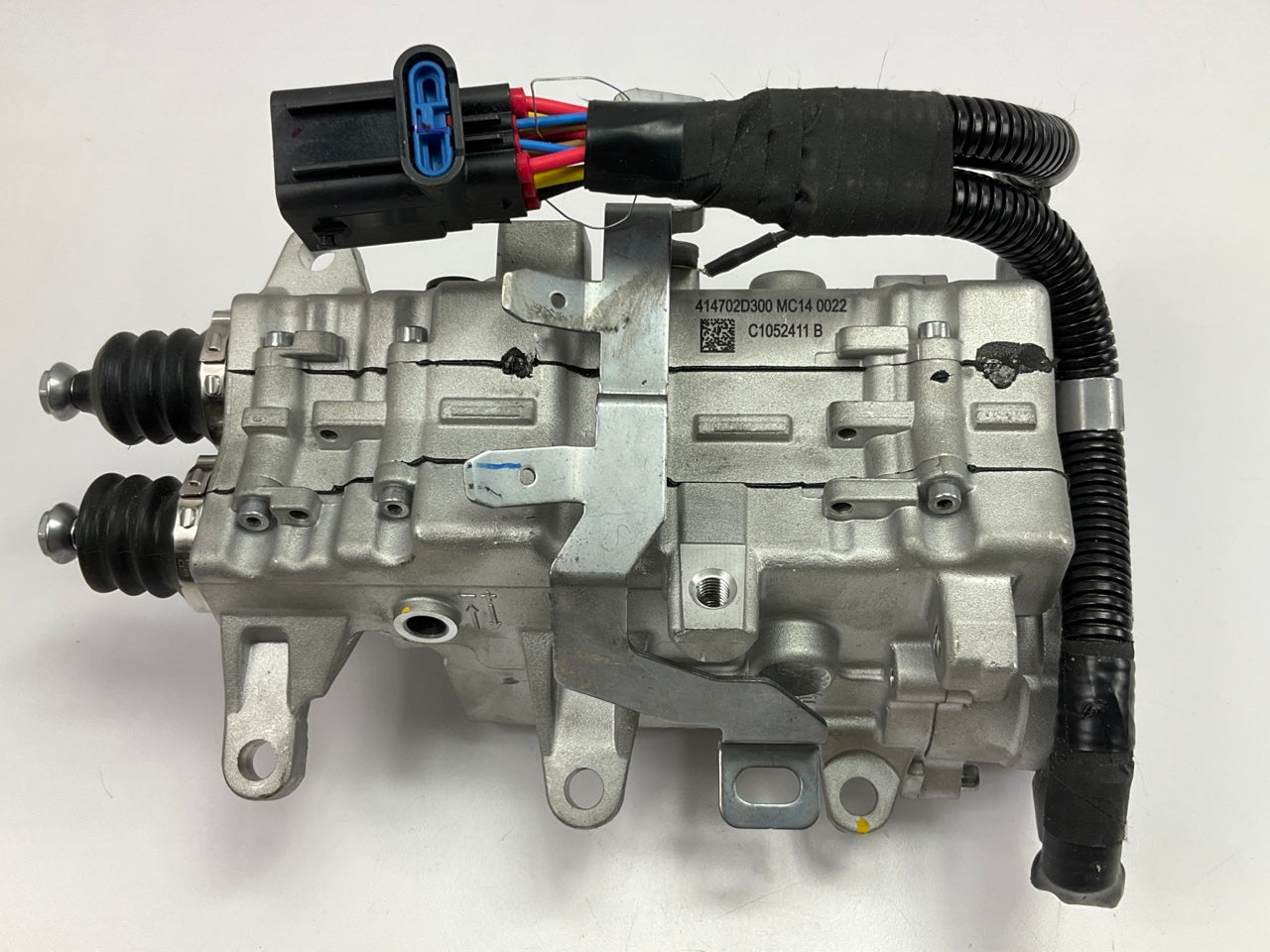 NEW UNBOXED 414702D300 Clutch Actuator OEM For 2015-2017 Hyundai Veloster