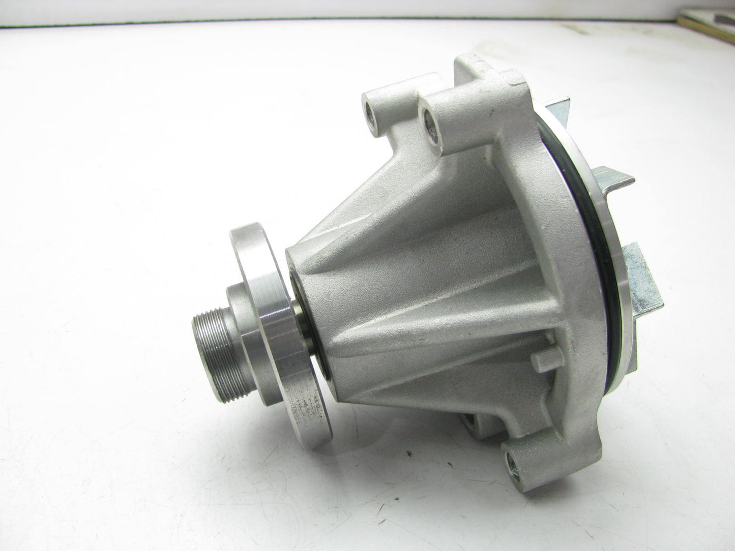 NEW - OUT OF BOX 42068 Engine Water Pump