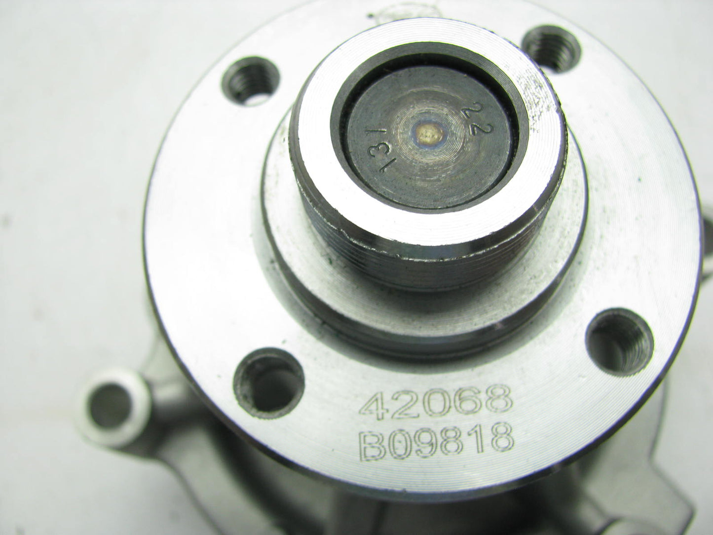 NEW - OUT OF BOX 42068 Engine Water Pump