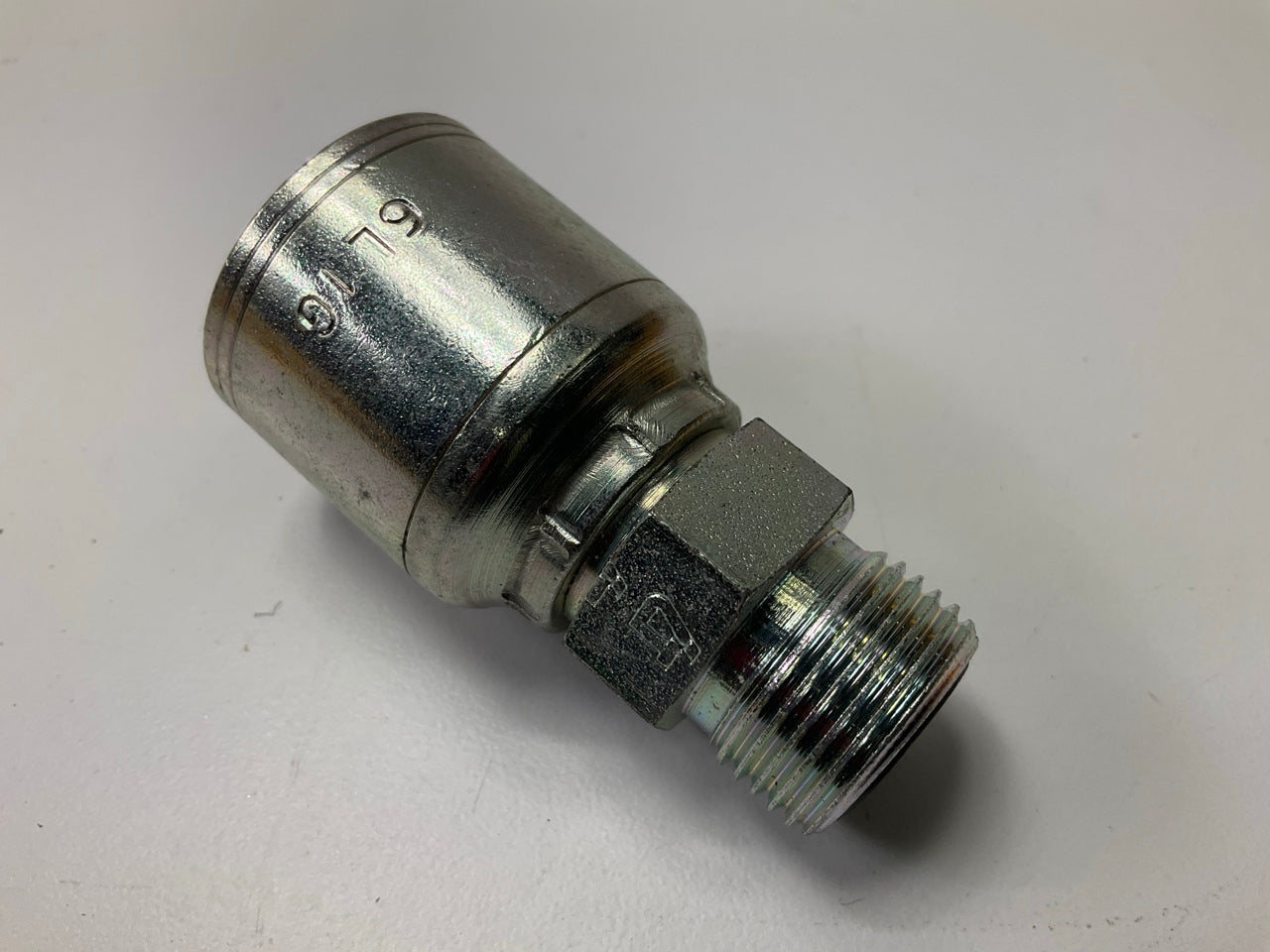 Pulsar 42093-08-08 1/2'' X 13/16''-16 4200 Series Hose Crimp Fitting Male ORFS