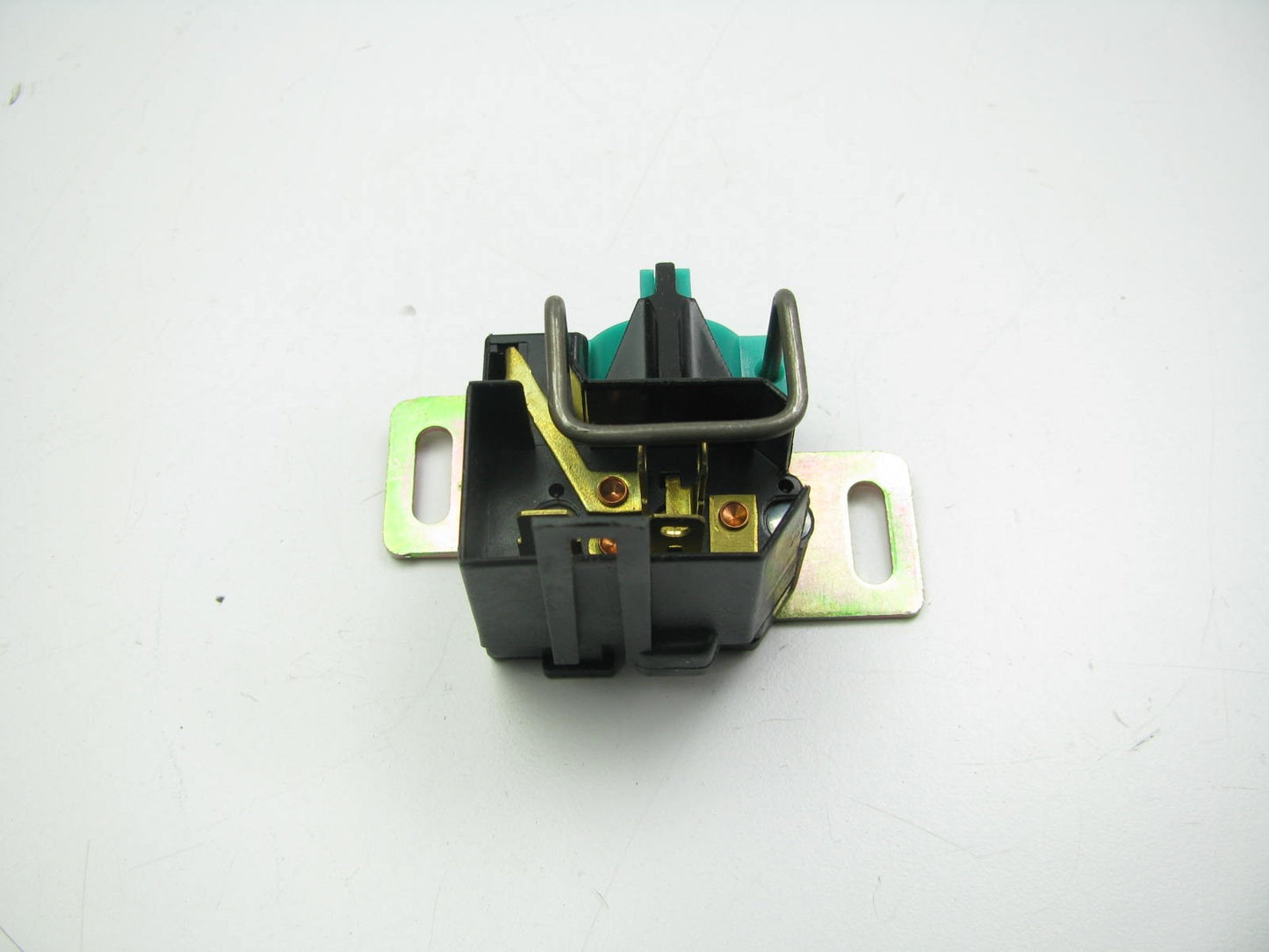 NEW - OUT OF BOX - OEM 4221198 Headlight Head Lamp Switch (WITHOUT TILT)