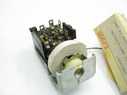 NEW - OUT OF BOX - OEM 4221407 Headlight Head Lamp Switch For Mopar