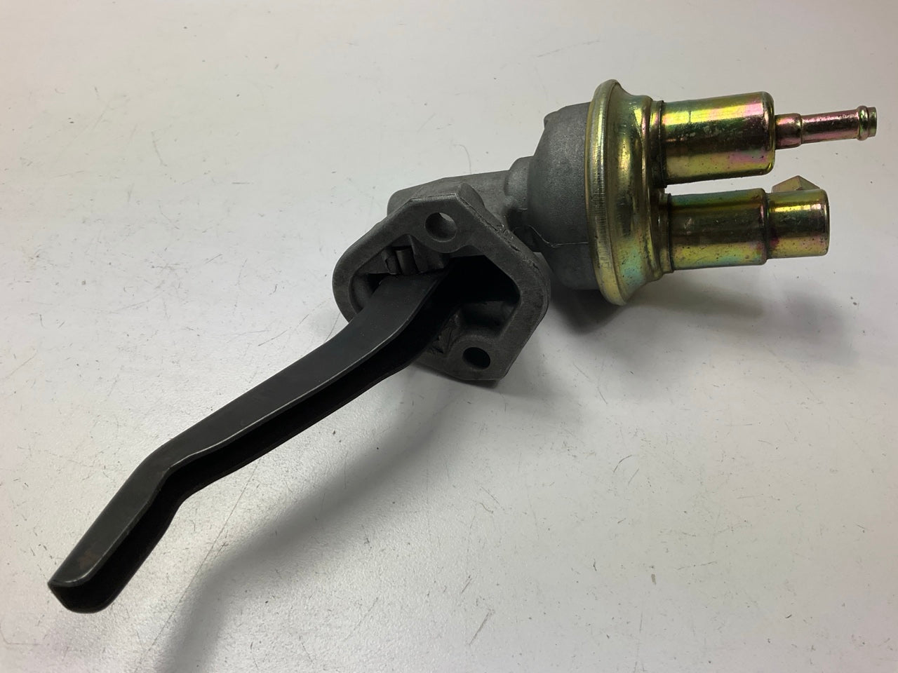 NEW - UNBOXED 42334 Mechanical Fuel Pump For 1982-1985 Ford Mercury 3.8L-V6