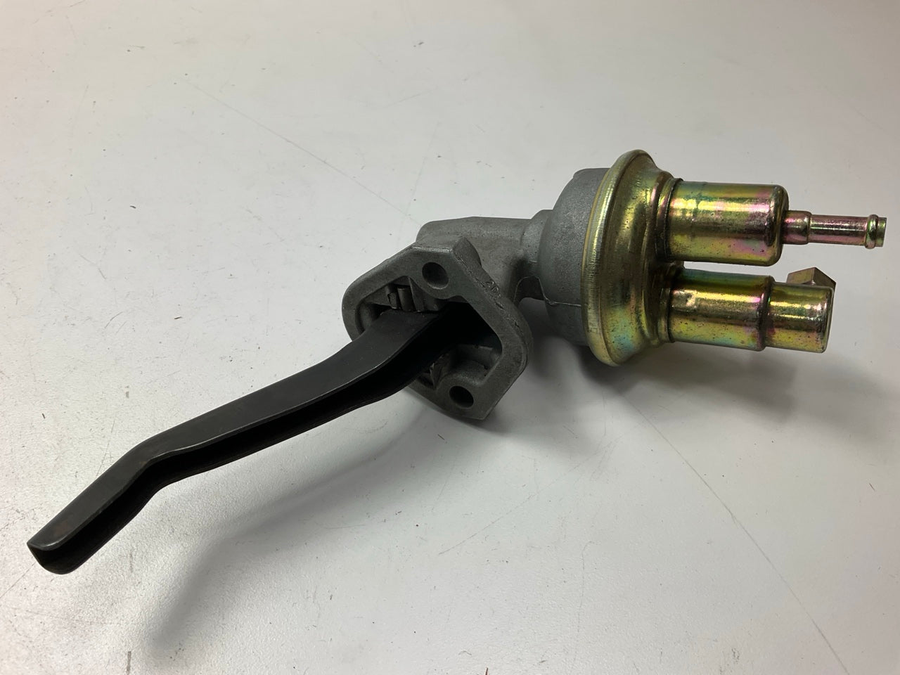 NEW - UNBOXED 42334 Mechanical Fuel Pump For 1982-1985 Ford Mercury 3.8L-V6