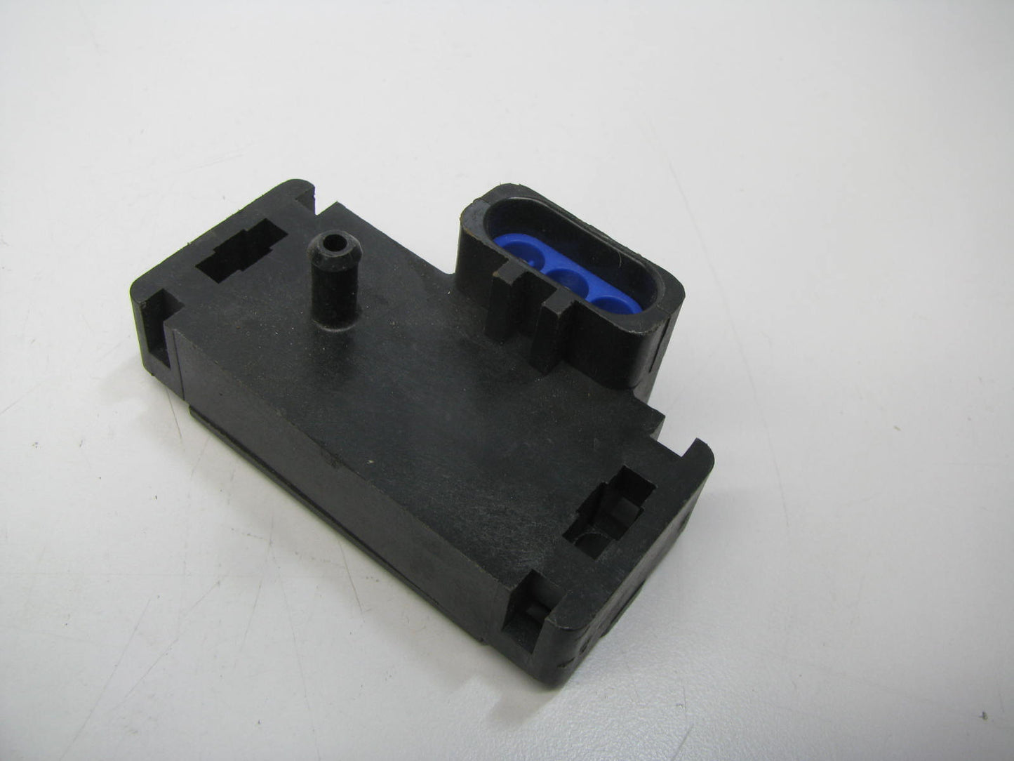 NEW - OUT OF BOX 4318114 MAP Manifold Absolute Pressure Sensor - AS2