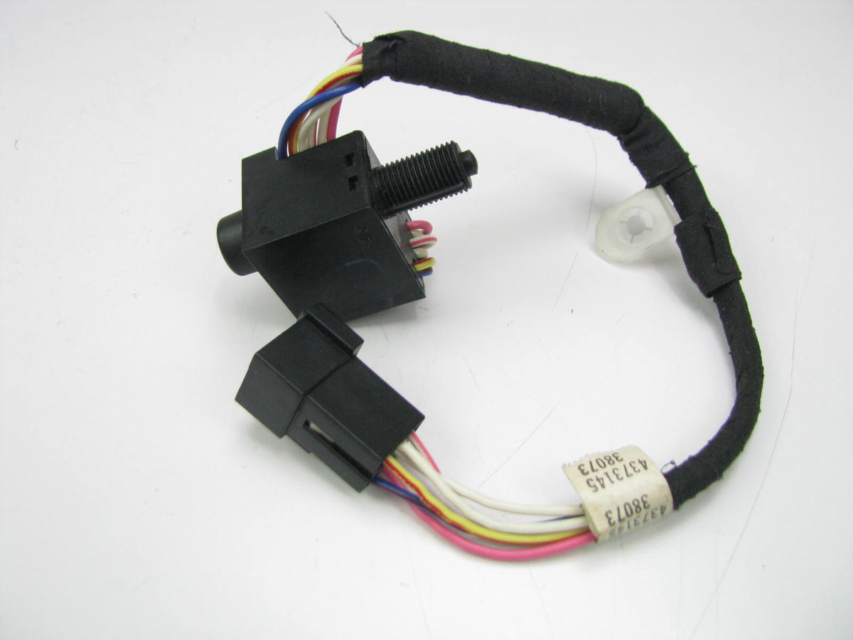 NEW OUT OF BOX 4373145, SLS-177 Brake Light Switch For Mopar