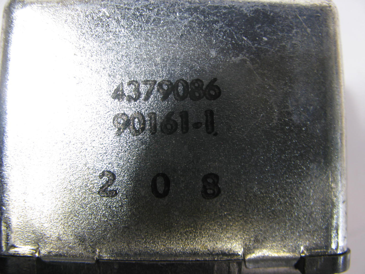NEW - OUT OF BOX NOS Genuine OEM 4379086 Defroster Relay For Mopar