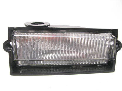 NEW UNBOXED Front Left Drivers Side Corner Light Lamp OEM For Mopar 4399049