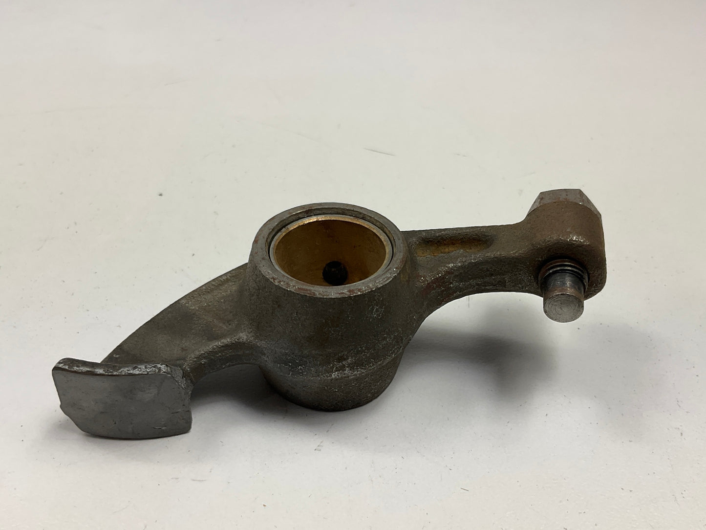 NEW - OUT OF BOX 44090 Engine Intake Rocker Arm For 1969-1970 Toyota 2M 4M