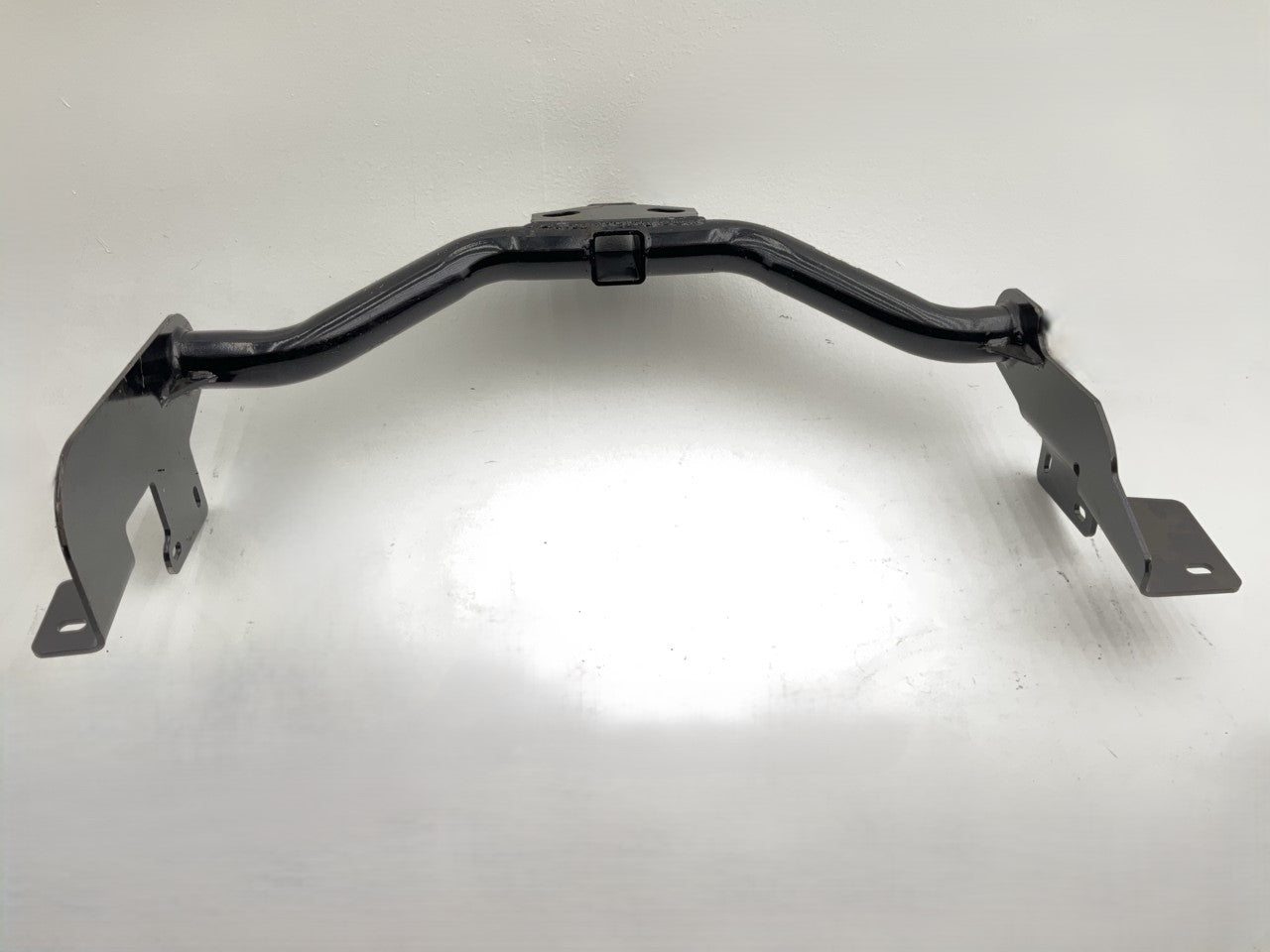 Scratched - Reese 44647 Trailer Hitch - 2005-2012 Ford Escape, 2007-2013 Edge