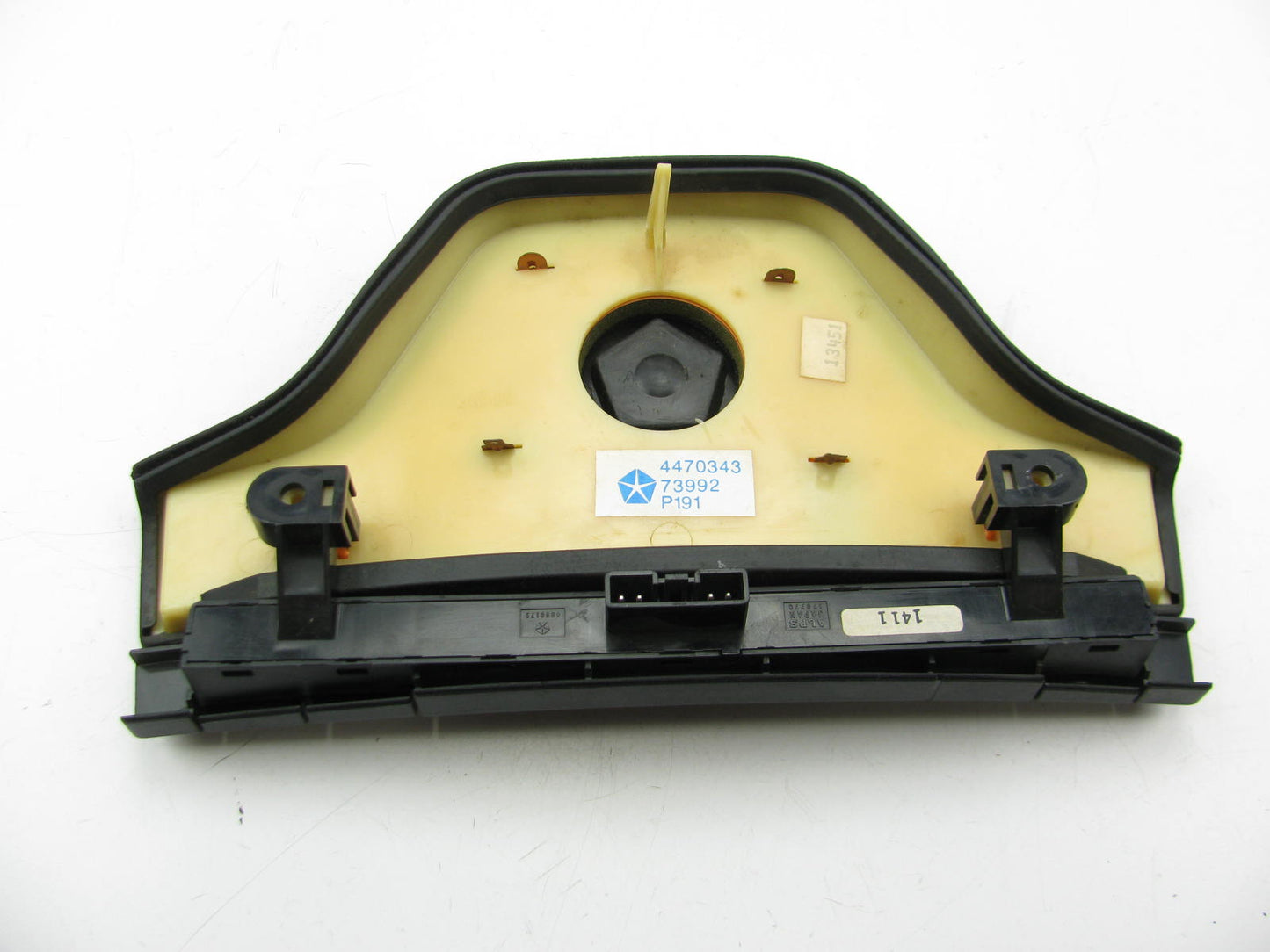 NEW - OUT OF BOX OEM 4470343 Horn Button Pad Cover For 1991-1993 Dodge B250
